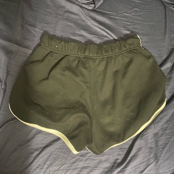 Victoria’s Secret PINK Varsity Short Black and White - Picture 2 of 4